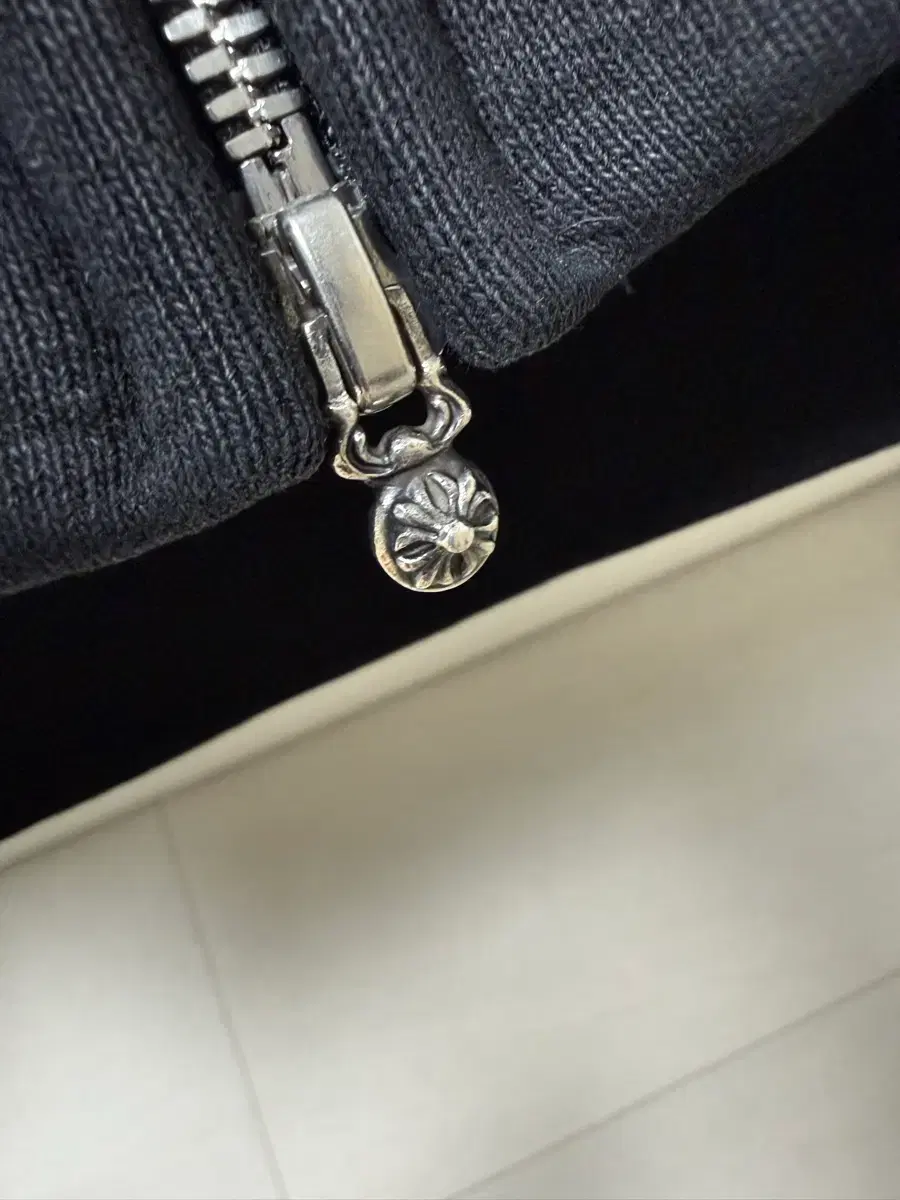 thumbnail-5